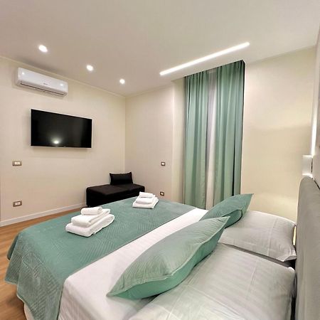 The Dream Apartment 100 M Dal Mare Savona Esterno foto