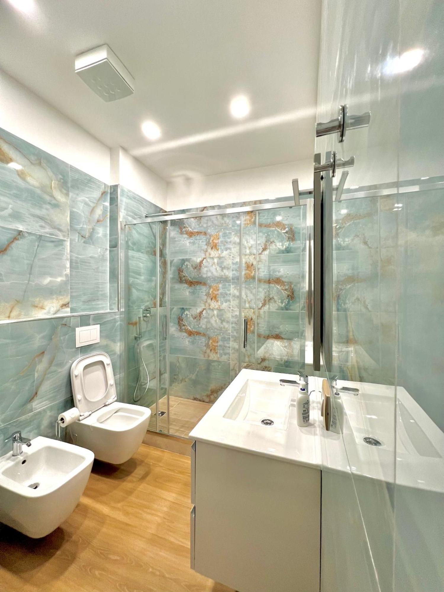 The Dream Apartment 100 M Dal Mare Savona Esterno foto