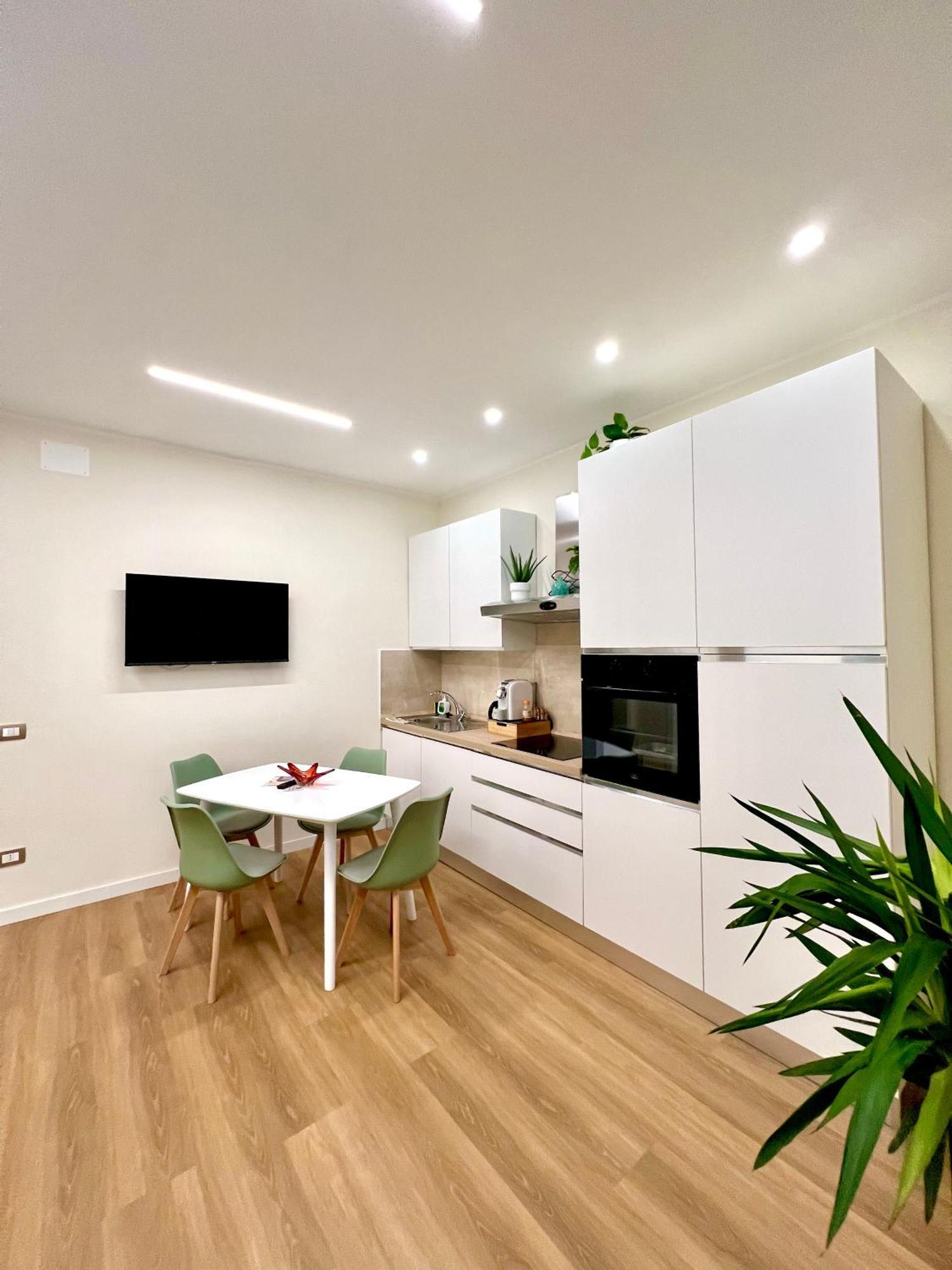 The Dream Apartment 100 M Dal Mare Savona Esterno foto